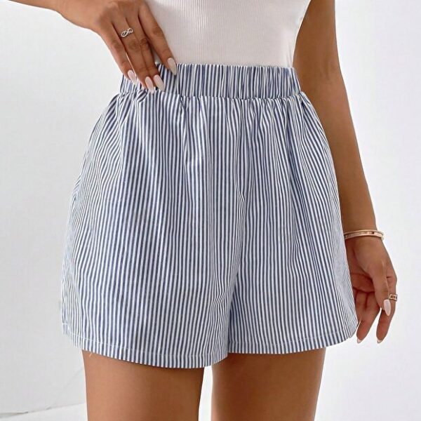 Poplin Women's Buckle and Pocket Shorts