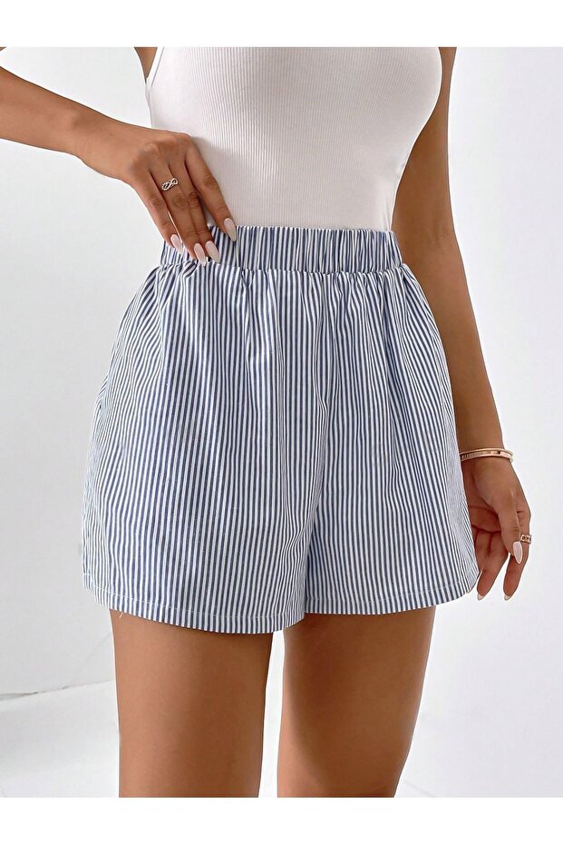 1_org_zoom-1225.jpg Poplin Women's Buckle and Pocket Shorts - Image 1