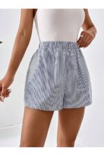 Poplin Women's Buckle and Pocket Shorts - Image 3