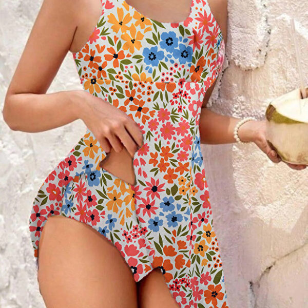 2 Piece Floral Patterned Covered Lined Slip and Swimsuit