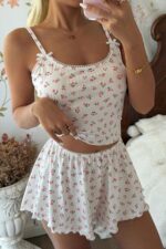Ecru Minimal Floral Patterned Strap Shorts Pajama Set - Image 3