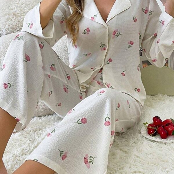 Women's Ecru Floral Printed Winter Long Pajamas Set