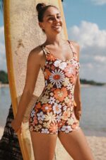 Retro Floral Patterned Backless Shorts Swimsuit - Image 3