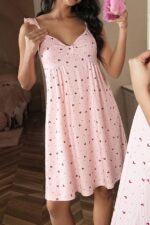 Romantic Heart Patterned Flywheel Strap Nightgown - Image 6