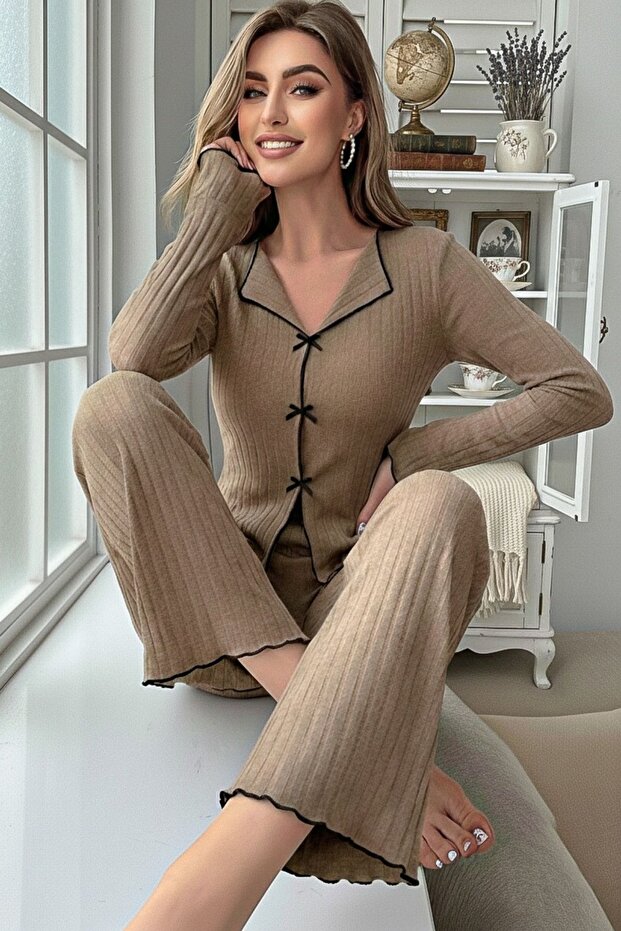 1_org_zoom-375.jpg Beige Bow Detail Long Sleeve Pajama Set - Image 1