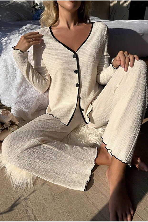 1_org_zoom-581.jpg V-Neck Buttoned Long Pajama Set - Image 1