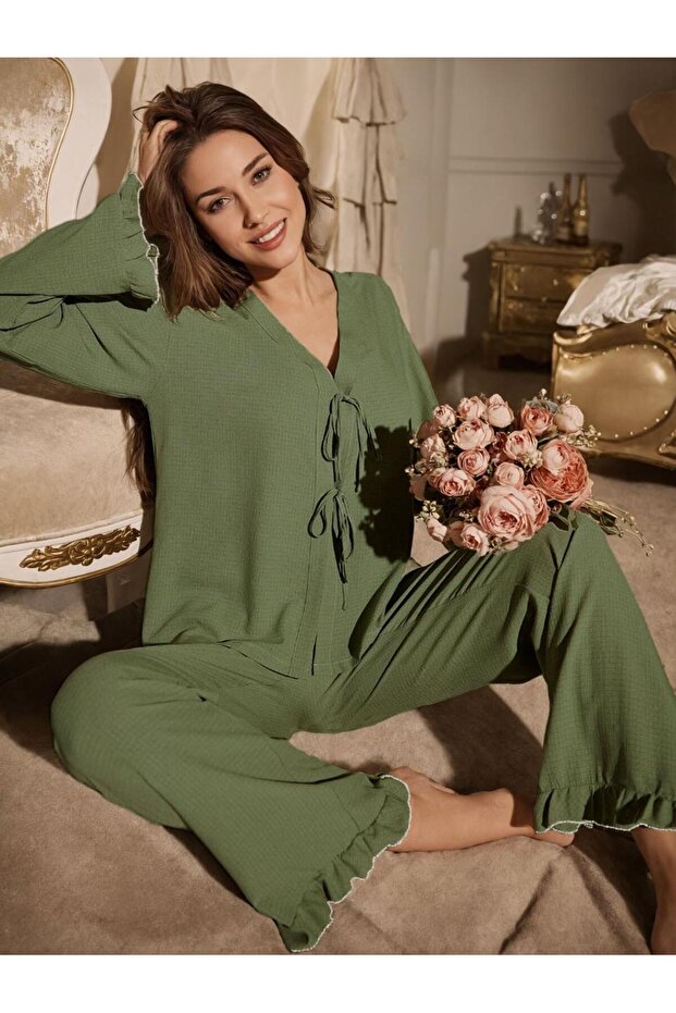 1_org_zoom-800.jpg Green Front Tie Long Pajama Set - Image 1