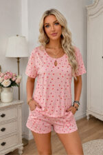 White Short Sleeve Heart Patterned Shorts Pajama Set - Image 2