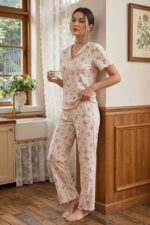 V-Neck Floral Patterned Printed Short Sleeve Pajama Set - Image 2