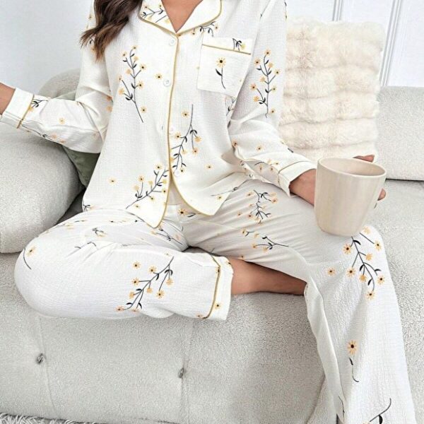 Floral Printed Pocket Detail Buttoned Daily Long Pajama Set
