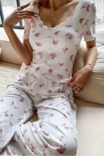 Ecru Floral Printed Decorative Button Summer Pajama Set - Image 4