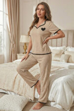 V-Neck Embroidered Heart Detailed Short Sleeve Pajama Set - Image 4